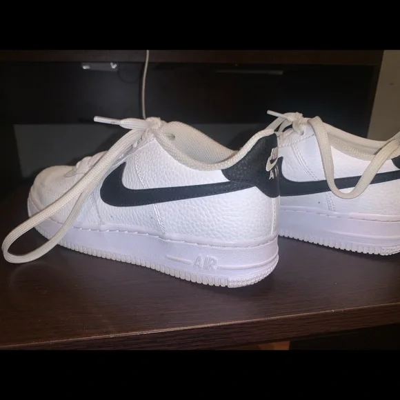 Air Force 1 - Picture 4 of 4
